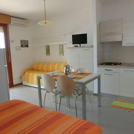 Apartamento Coastal Comfort In A Cozy Side Sea View *