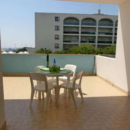 Apartamento Coastal Comfort In A Cozy Seaview Bibione